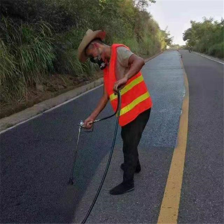 铜陵 彩色防滑路面的底涂是保障路面附着力